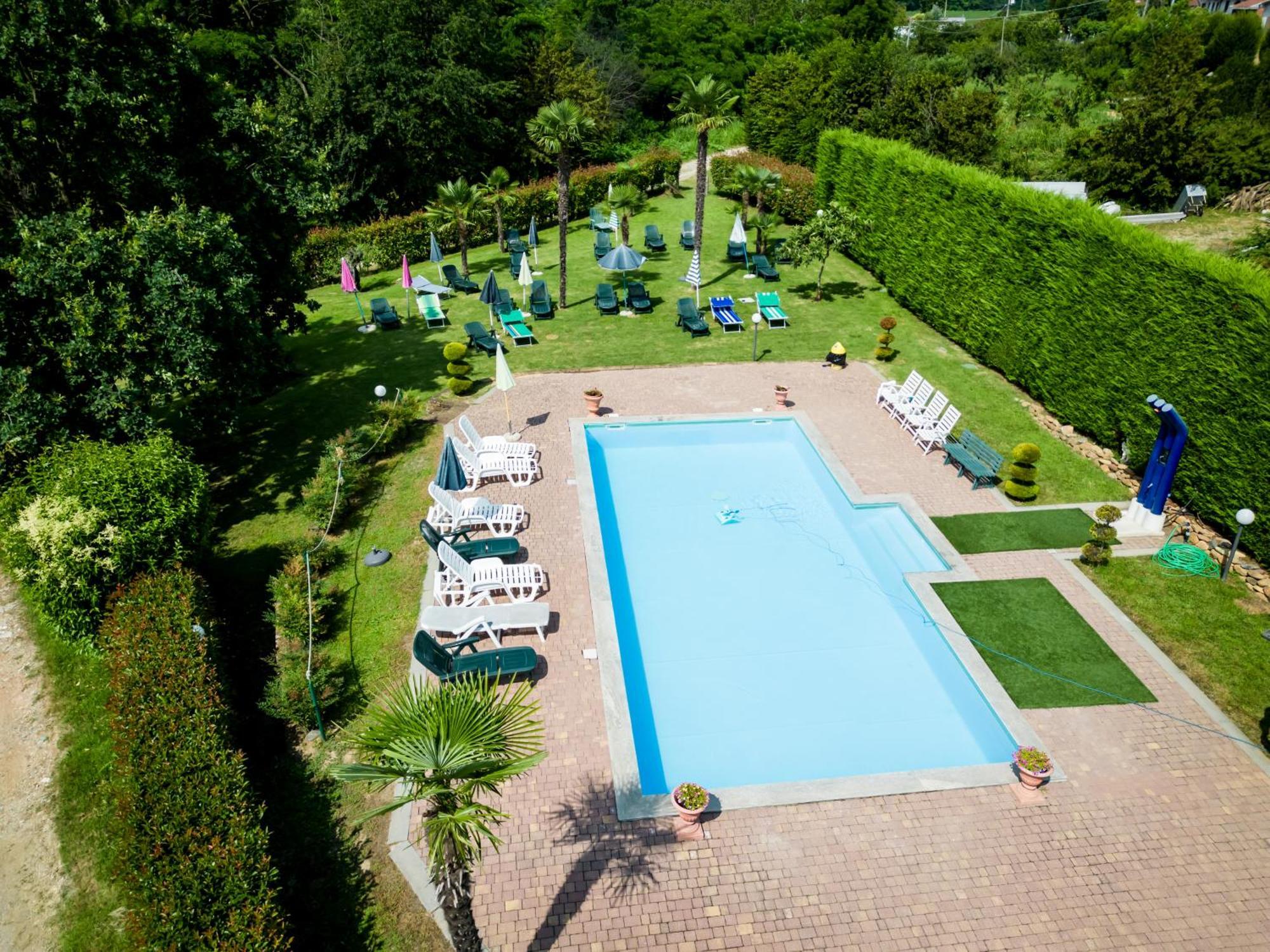 Agriturismo Parco Campofelice Lombardore Luaran gambar