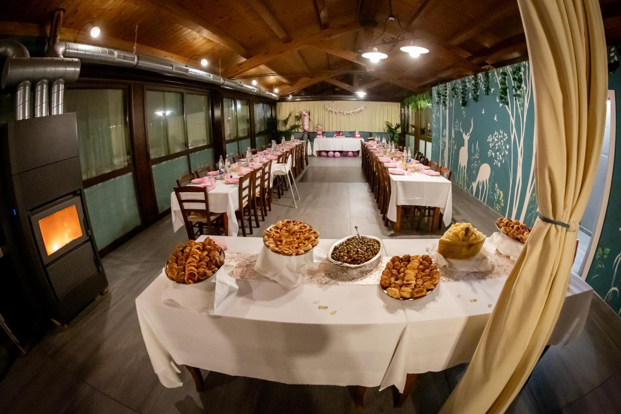 Agriturismo Parco Campofelice Lombardore Luaran gambar
